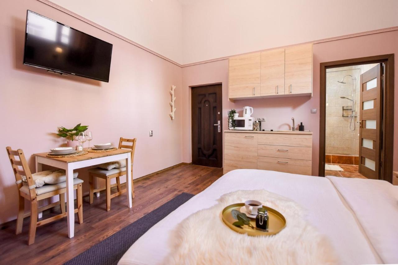 Le Petit & Cosy - Best Location Old Town & Quiet Bukarest Exteriör bild
